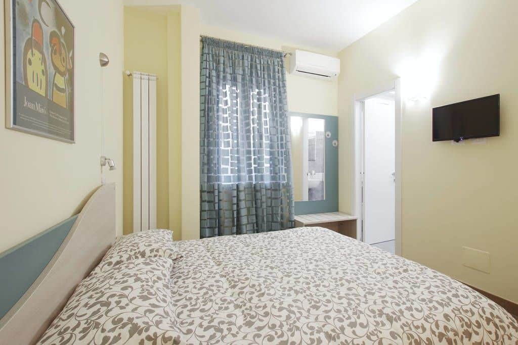 Pensión Homesuitehome Roma