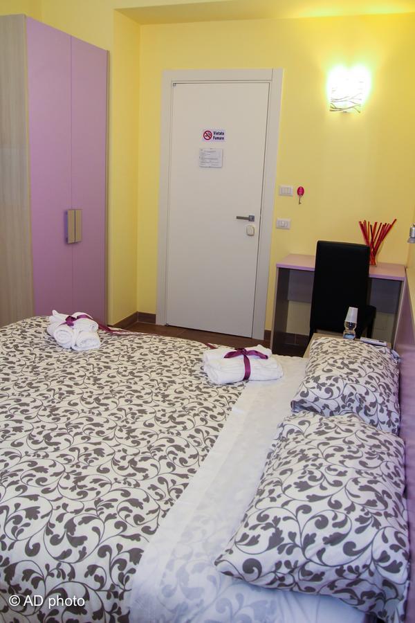 Homesuitehome Pensión Roma
